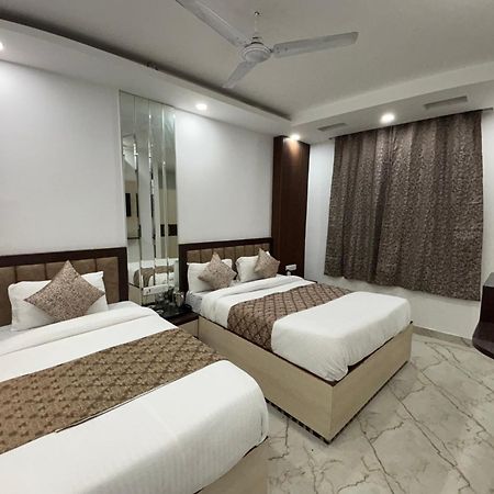 Hotel C G International 2 Minuit Walkable New Delhi Railway Station & Connaught Palace ניו דלהי מראה חיצוני תמונה