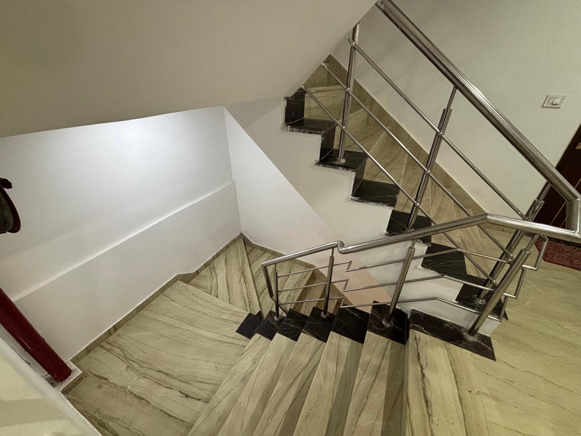 Hotel C G International 2 Minuit Walkable New Delhi Railway Station & Connaught Palace ניו דלהי מראה חיצוני תמונה
