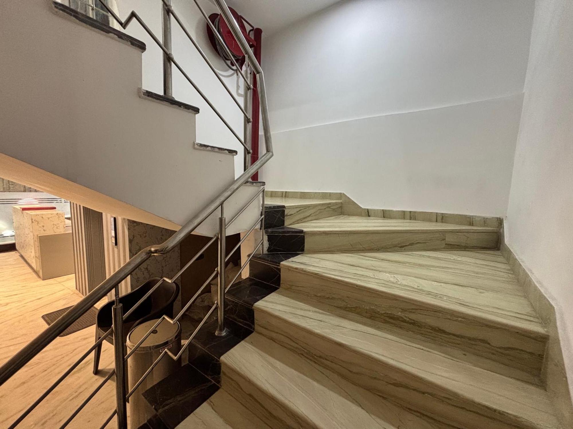 Hotel C G International 2 Minuit Walkable New Delhi Railway Station & Connaught Palace ניו דלהי מראה חיצוני תמונה
